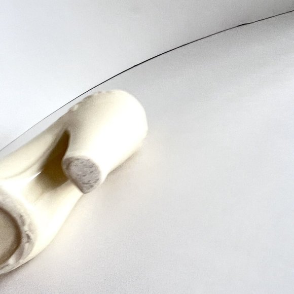 Vintage Shawnee U.S.A. Pottery cream Ladies Shoe Planter, 1950's - Picture 5 of 5